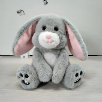 Musical flapping-ear rabbit